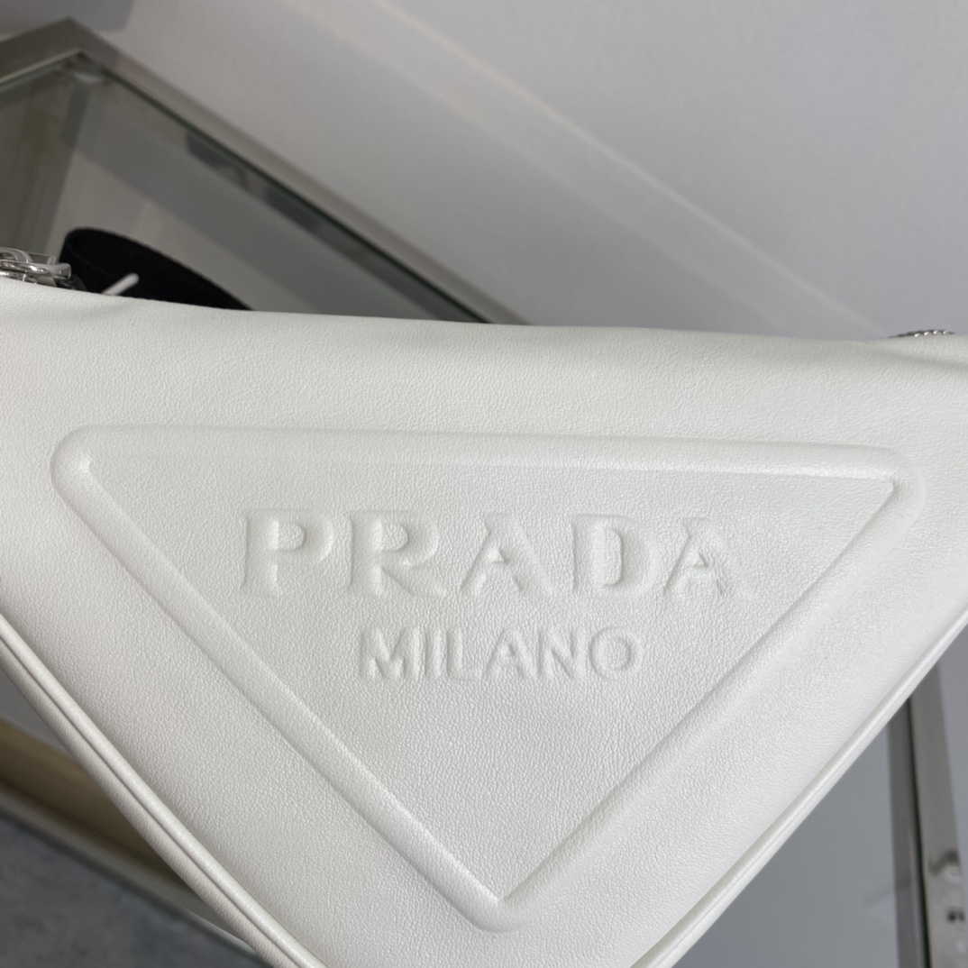 Prada Triangle Leather Shoulder Bag Tote White 1BH190